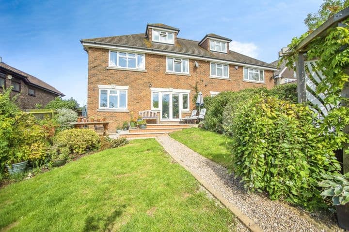 5 bedrooms house for sale in Rochester, United Kingdom - Image 4