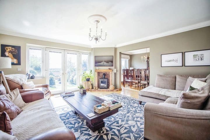 5 bedrooms house for sale in Rochester, United Kingdom - Image 3