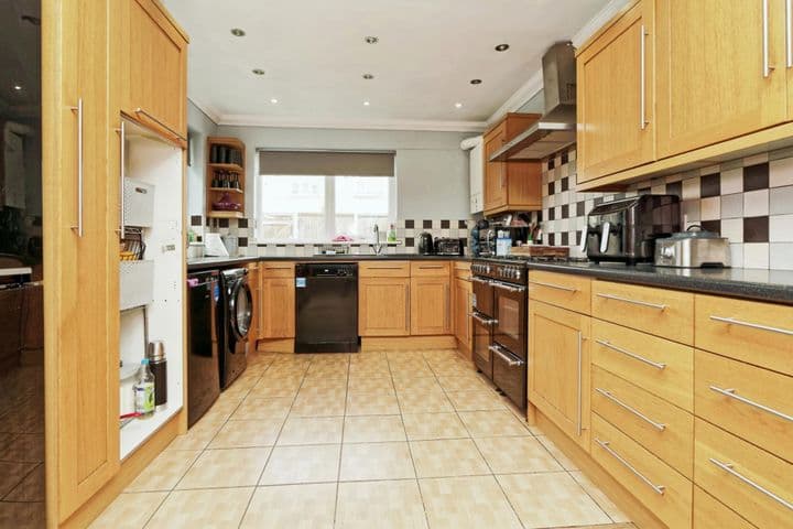 4 bedrooms house for sale in Ramsgate, United Kingdom - Image 9