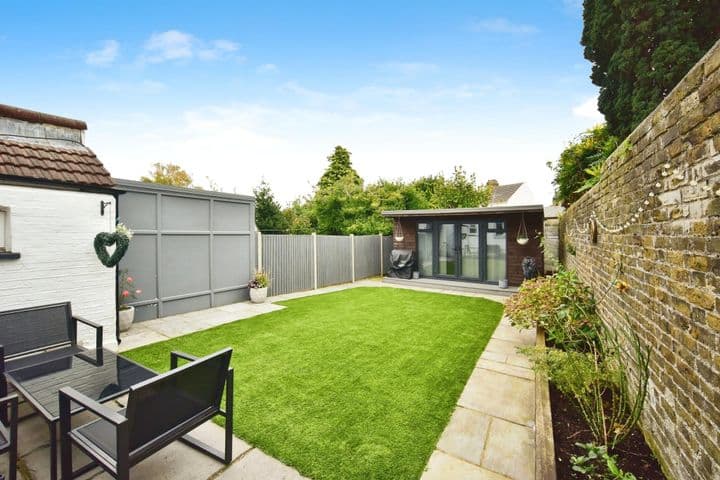 2 bedrooms house for sale in Gillingham, United Kingdom - Image 4