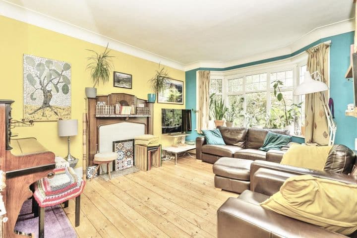 3 bedrooms house for sale in Southampton, United Kingdom - Image 3