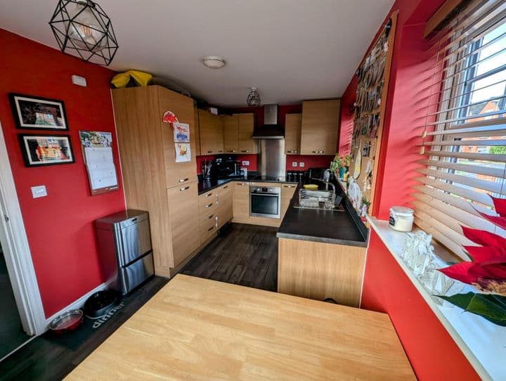 3 bedrooms house for sale in Manchester, United Kingdom - Image 6