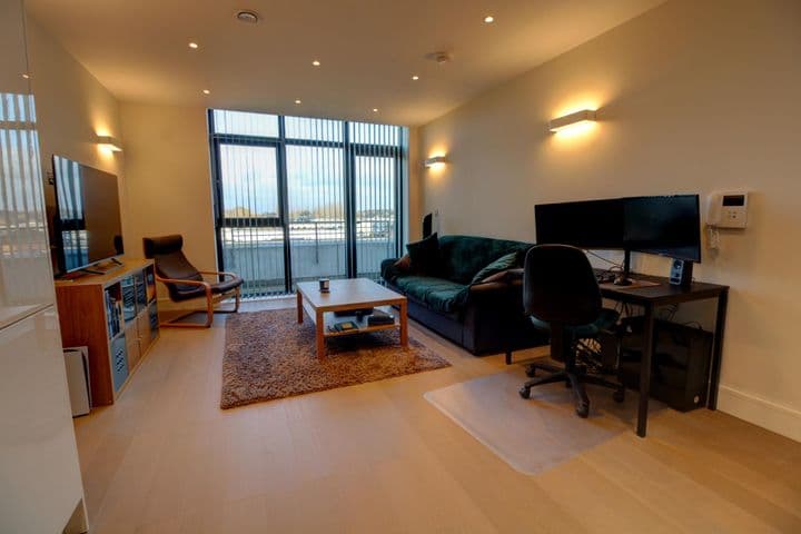 1 bedroom house for sale in Newbury, United Kingdom - Image 9
