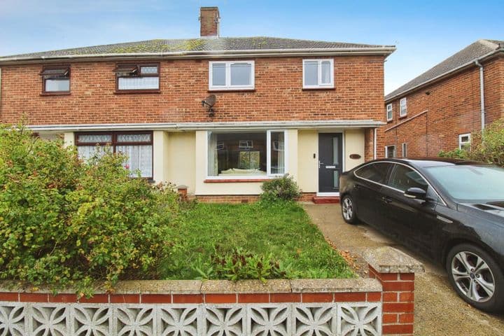 3 bedrooms house for sale in Halesworth, United Kingdom - Image 2