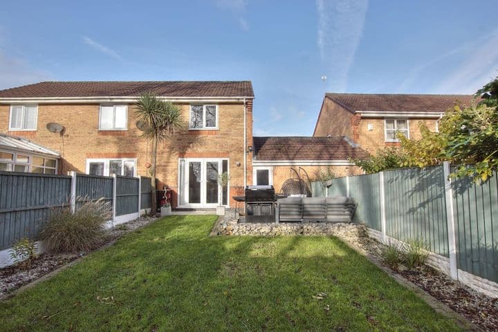 2 bedrooms house for sale in Warrington, United Kingdom - Image 3