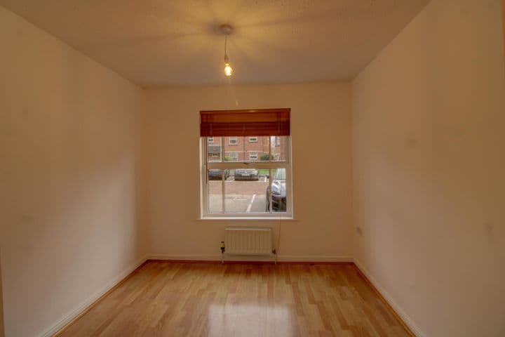 2 bedrooms apartment for sale in Bolton, United Kingdom - Image 11