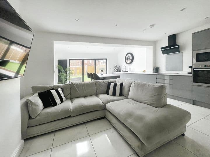 4 bedrooms house for sale in Liverpool, United Kingdom - Image 3