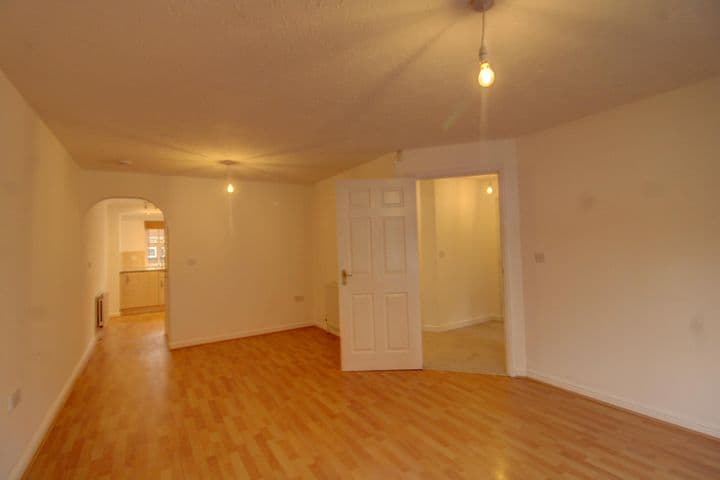 2 bedrooms apartment for sale in Bolton, United Kingdom - Image 4