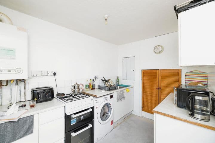 2 bedrooms apartment for sale in Edinburgh City Centre, United Kingdom - Image 5