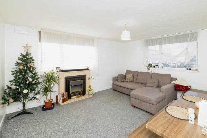 2 bedrooms apartment for sale in Edinburgh City Centre, United Kingdom - Image 6