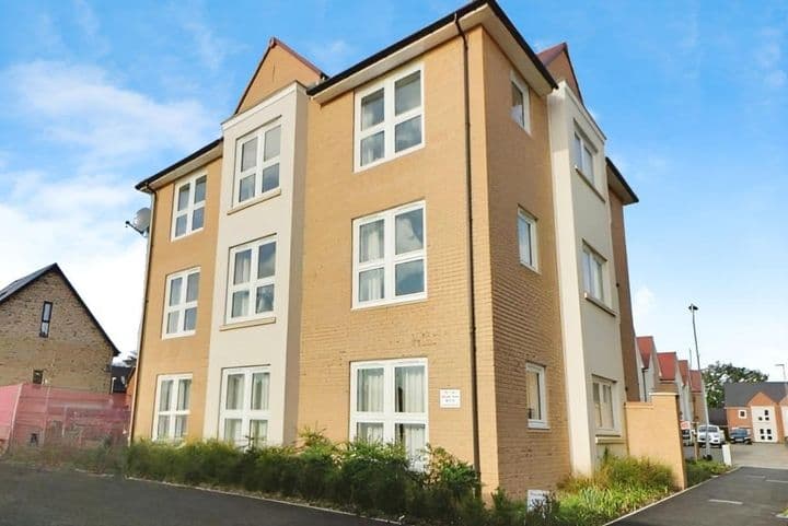 2 bedrooms apartment for sale in Peterborough, United Kingdom - Image 10