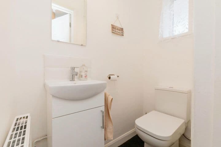 4 bedrooms house for sale in Bristol, United Kingdom - Image 7