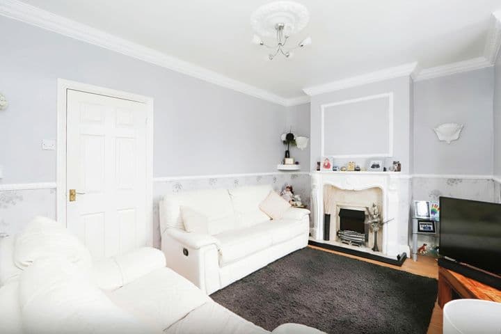 3 bedrooms house for sale in Sheffield, United Kingdom - Image 3