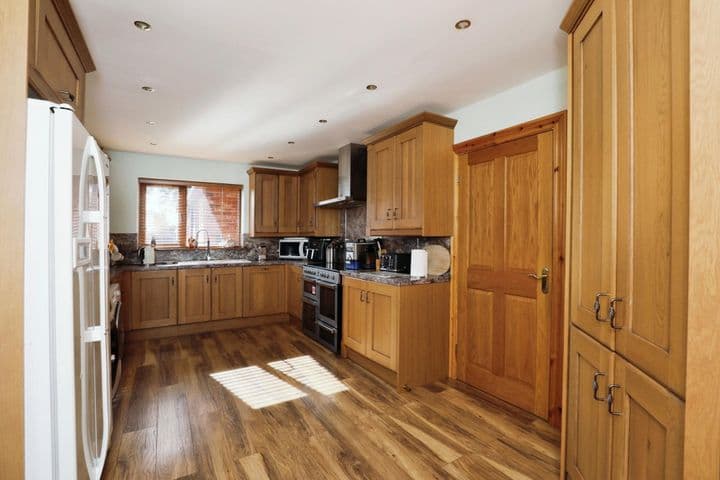 3 bedrooms house for sale in Sheffield, United Kingdom - Image 9