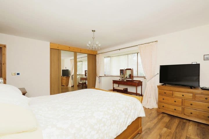 3 bedrooms house for sale in Sheffield, United Kingdom - Image 10