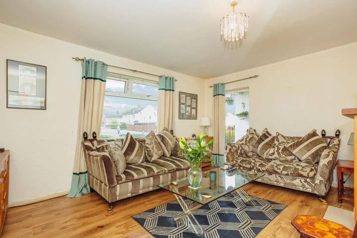 2 bedrooms apartment for sale in Dumfries and Galloway, United Kingdom - Image 2