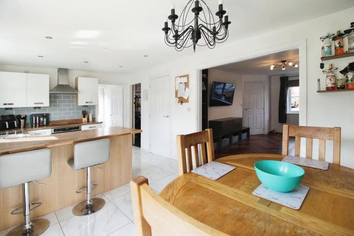 4 bedrooms house for sale in Castleford, United Kingdom - Image 7