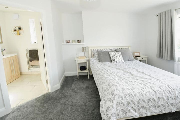 4 bedrooms house for sale in North Hykeham, United Kingdom - Image 10