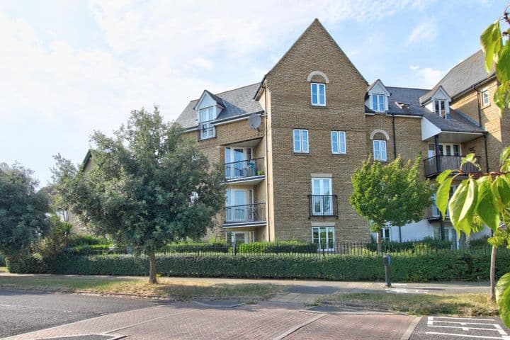 2 bedrooms apartment for sale in Ipswich, United Kingdom - Image 2