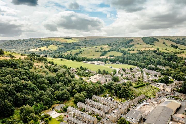 4 bedrooms house for sale in Hebden Bridge, United Kingdom - Image 2