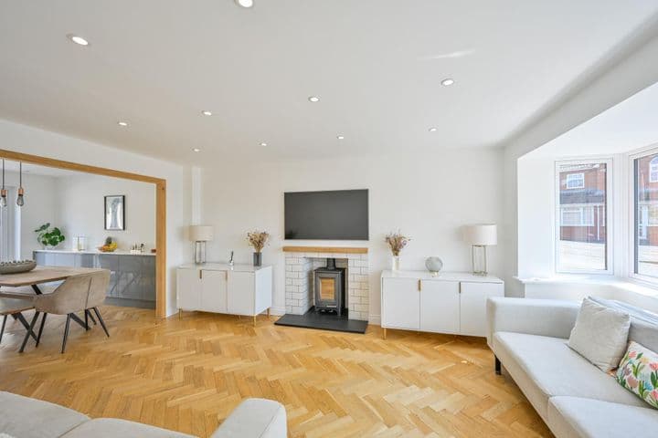 4 bedrooms house for sale in Stone, United Kingdom - Image 4