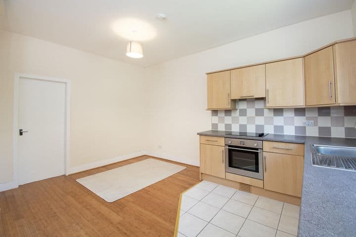 1 bedroom apartment for sale in Montrose, United Kingdom - Image 6