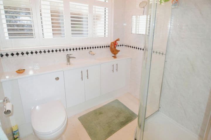 2 bedrooms house for sale in Nottingham, United Kingdom - Image 10