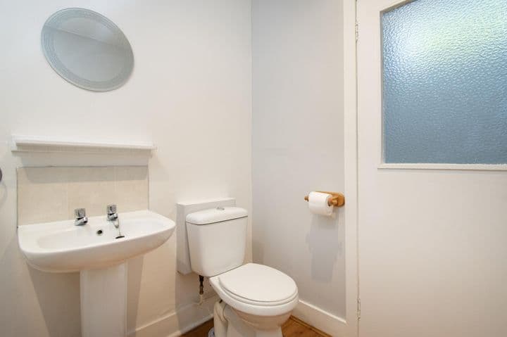 1 bedroom apartment for sale in Montrose, United Kingdom - Image 12