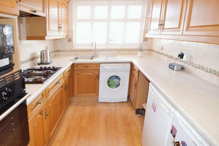 2 bedrooms house for sale in Nottingham, United Kingdom - Image 5