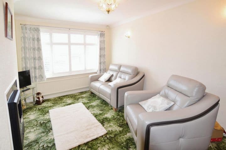 2 bedrooms house for sale in Nottingham, United Kingdom - Image 3