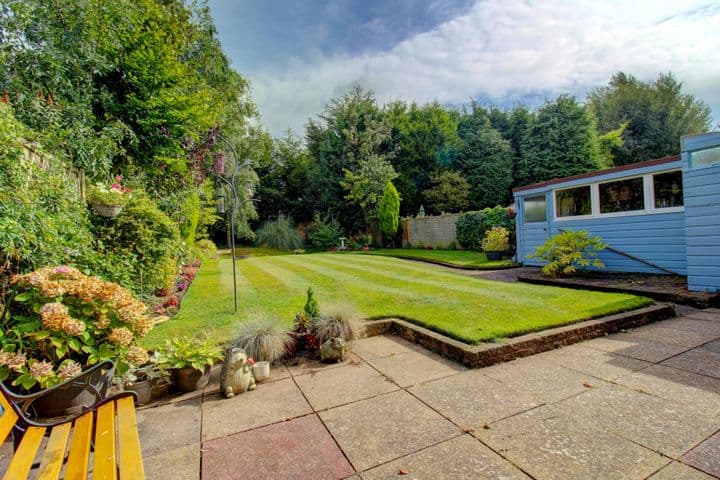 3 bedrooms house for sale in Lichfield, United Kingdom - Image 3