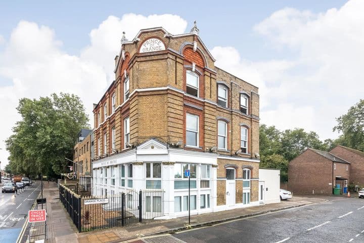 2 bedrooms apartment for sale in London, United Kingdom - Image 5