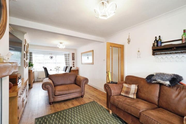 3 bedrooms house for sale in Sutton-In-Ashfield, United Kingdom - Image 3