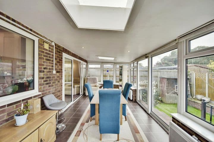 3 bedrooms house for sale in Gillingham, United Kingdom - Image 9