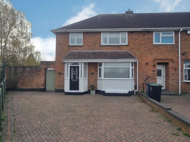 3 bedrooms house for sale in Sutton Coldfield, United Kingdom - Image 2