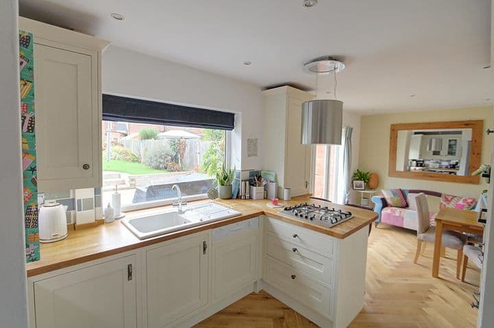 3 bedrooms house for sale in Sutton Coldfield, United Kingdom - Image 4