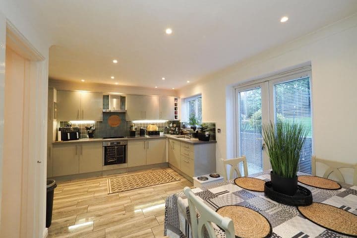 4 bedrooms house for sale in Mansfield, United Kingdom - Image 2