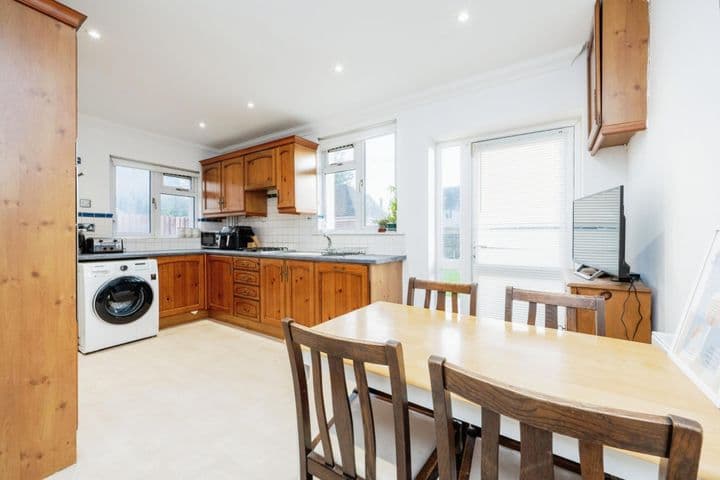 2 bedrooms house for sale in Bedford, United Kingdom - Image 3