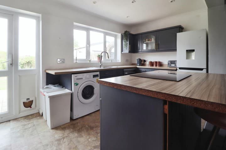 3 bedrooms house for sale in Billericay, United Kingdom - Image 4