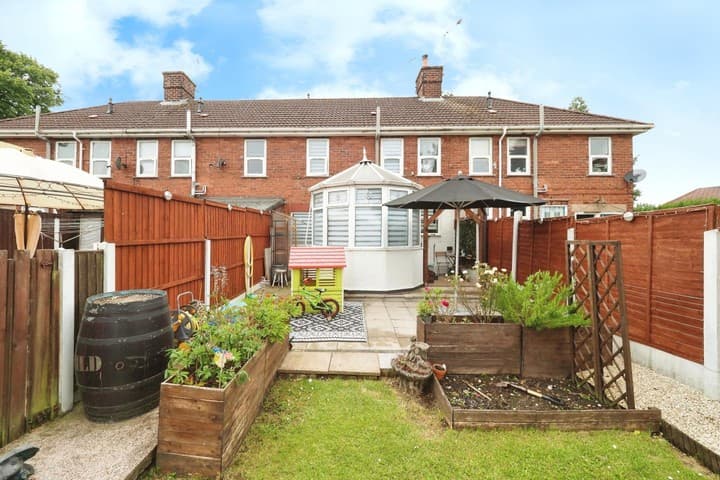 3 bedrooms house for sale in Sutton-In-Ashfield, United Kingdom - Image 19