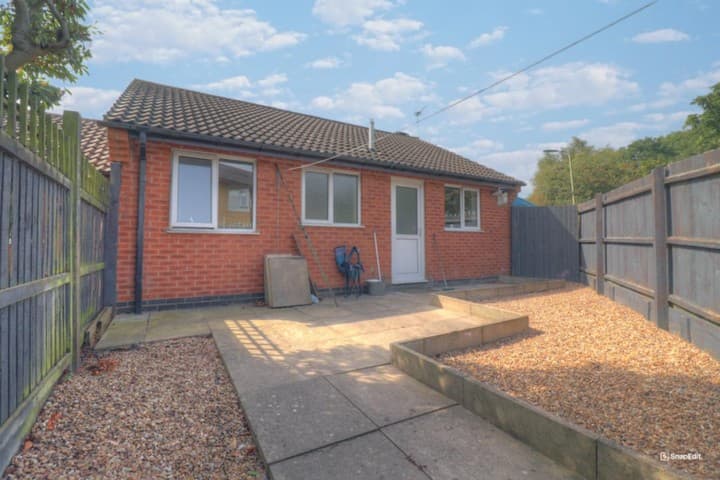 2 bedrooms house for sale in Loughborough, United Kingdom - Image 3