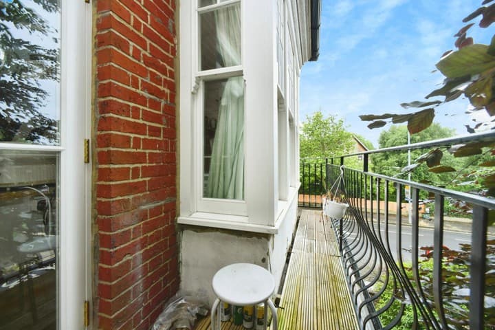 1 bedroom apartment for sale in Brighton, United Kingdom - Image 6