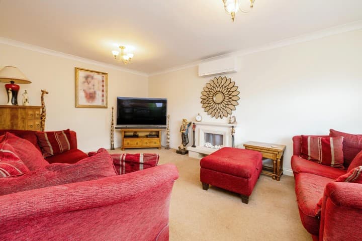 4 bedrooms house for sale in Faldingworth, United Kingdom - Image 2