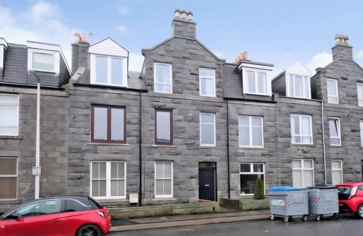 2 bedrooms apartment for sale in Aberdeen, United Kingdom - Image 2