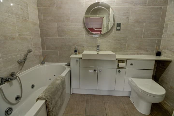 4 bedrooms house for sale in Thatcham, United Kingdom - Image 11