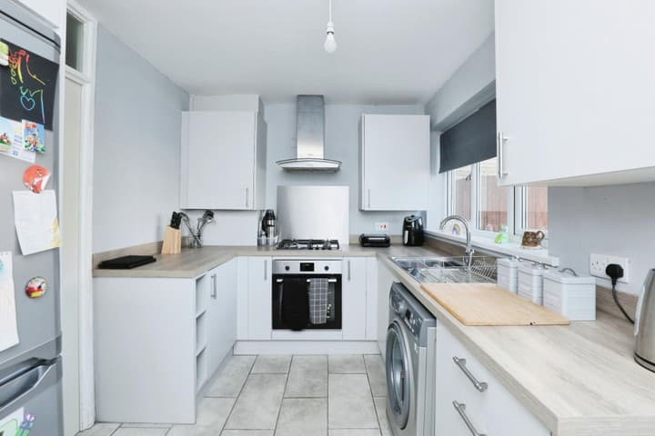 2 bedrooms house for sale in Sheffield, United Kingdom - Image 3