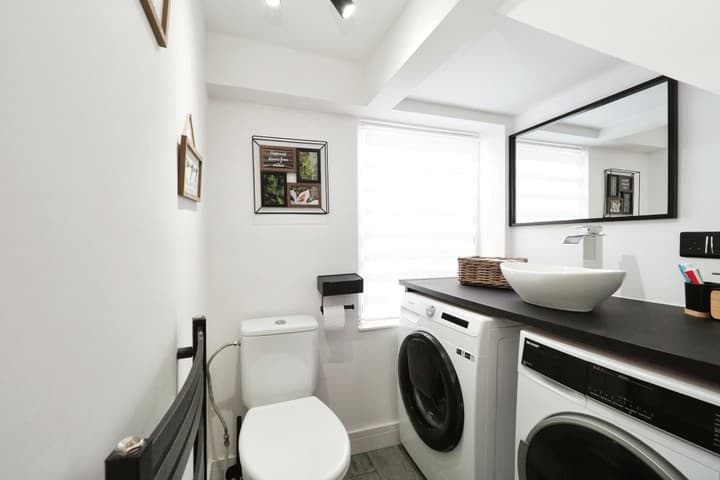 3 bedrooms house for sale in Sutton-In-Ashfield, United Kingdom - Image 6