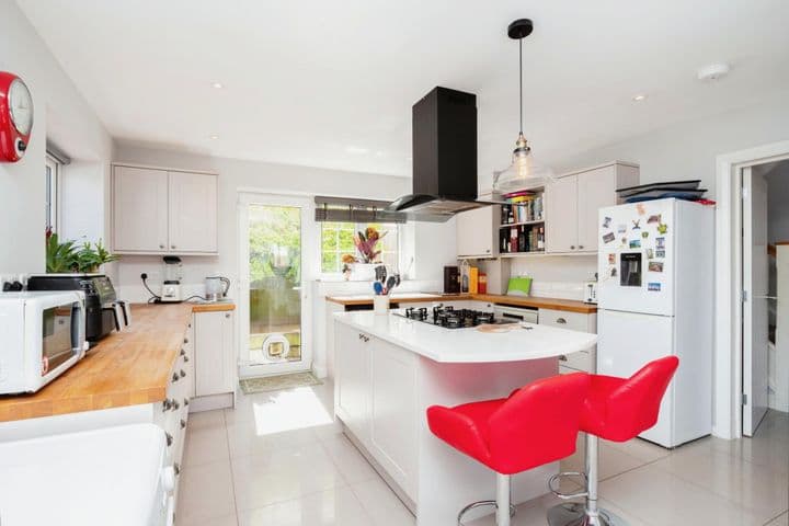 3 bedrooms house for sale in Tunbridge Wells, United Kingdom - Image 2