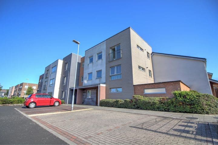 1 bedroom apartment for sale in Gateshead, United Kingdom - Image 2