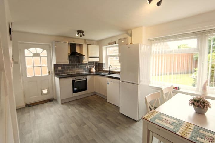 3 bedrooms house for sale in Willenhall, United Kingdom - Image 5